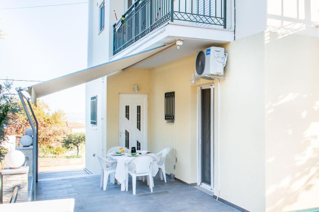 Όμορφο Παραθασυγκρότημα Ενοικιαζόμενων Καταλυμάτων Ως Ολόκληρος Χώρος - Chrani, Ελλάδαλάσσιο Διαμέρισμα エクステリア 写真