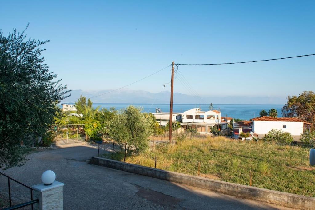 Όμορφο Παραθασυγκρότημα Ενοικιαζόμενων Καταλυμάτων Ως Ολόκληρος Χώρος - Chrani, Ελλάδαλάσσιο Διαμέρισμα エクステリア 写真